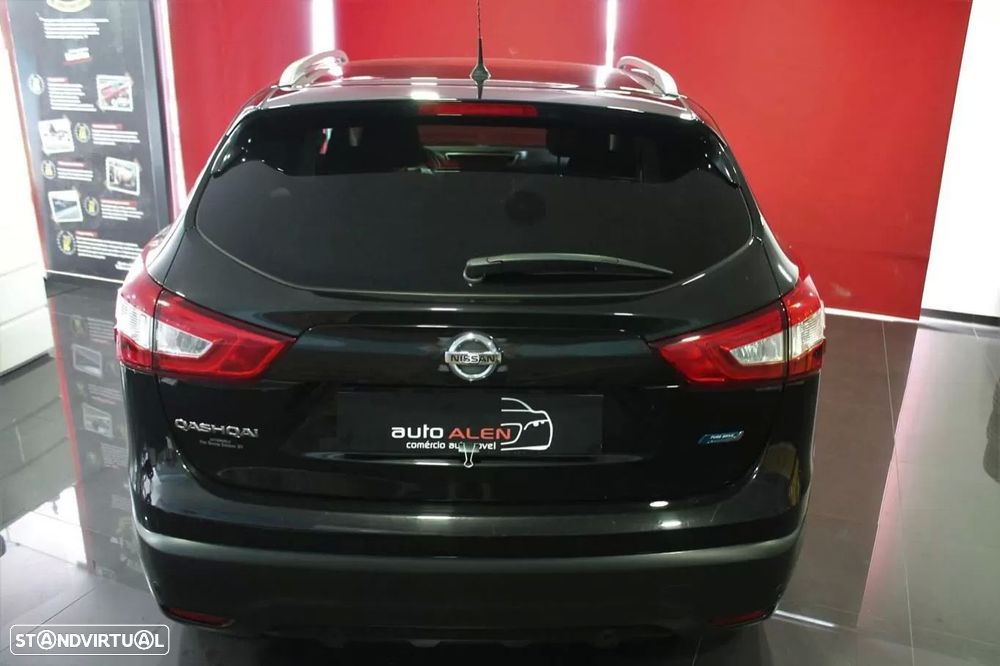 Nissan Qashqai 1.5 dCi N-Connecta - 5