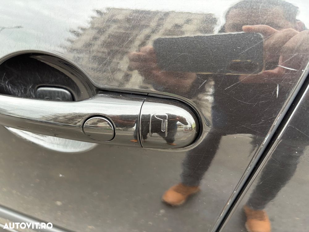 Renault Laguna dCi 110 FAP Sportway - 20