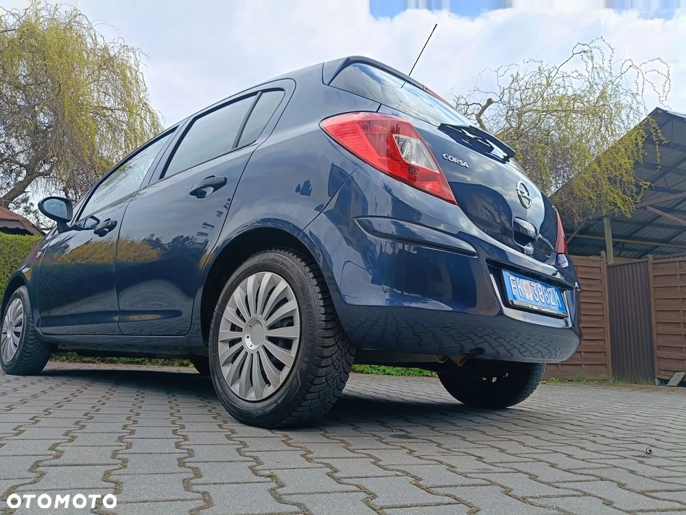 Opel Corsa - 29