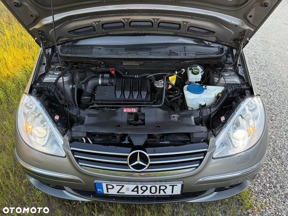 Mercedes-Benz Klasa A 180 CDI Autotronic Avantgarde - 18