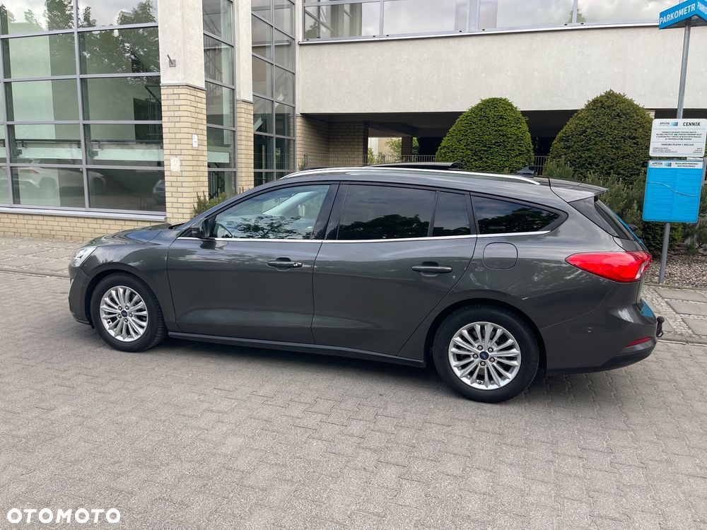 Ford Focus - 12