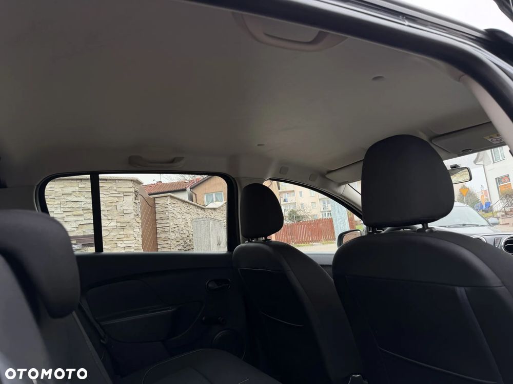 Dacia Sandero - 31
