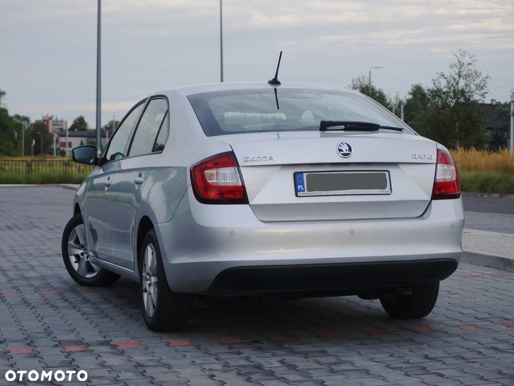Skoda RAPID 1.0 TSI Style - 6