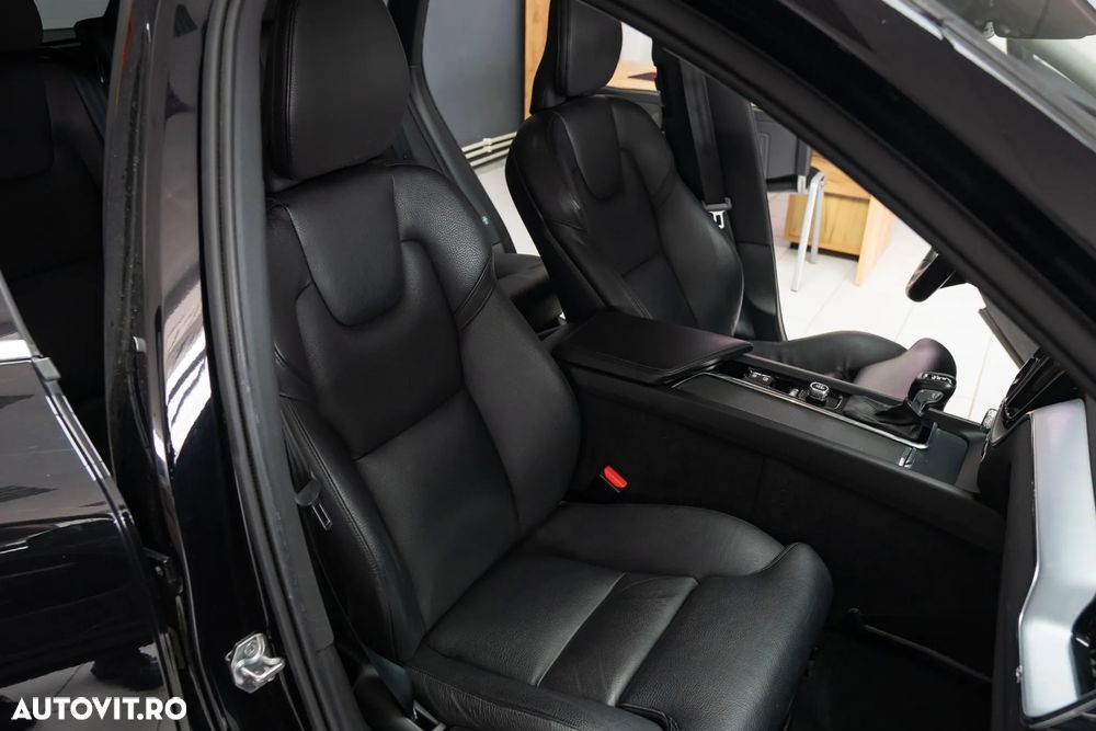 Volvo XC 60 T5 Geartronic Momentum Pro - 13