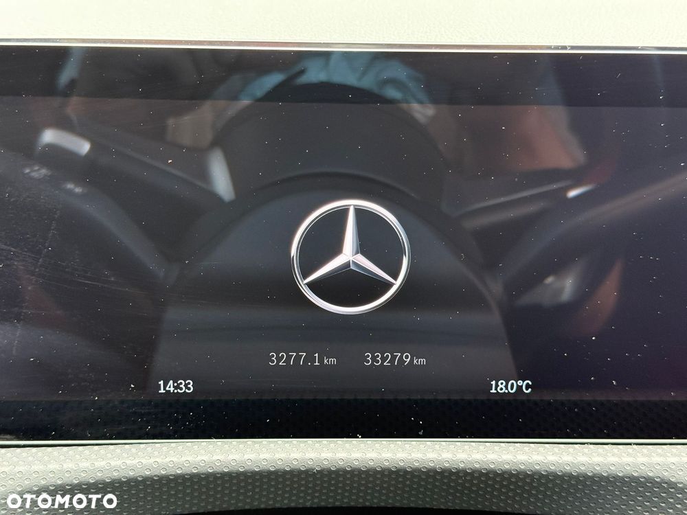 Mercedes-Benz CLA 180 AMG Line 7G-DCT - 16