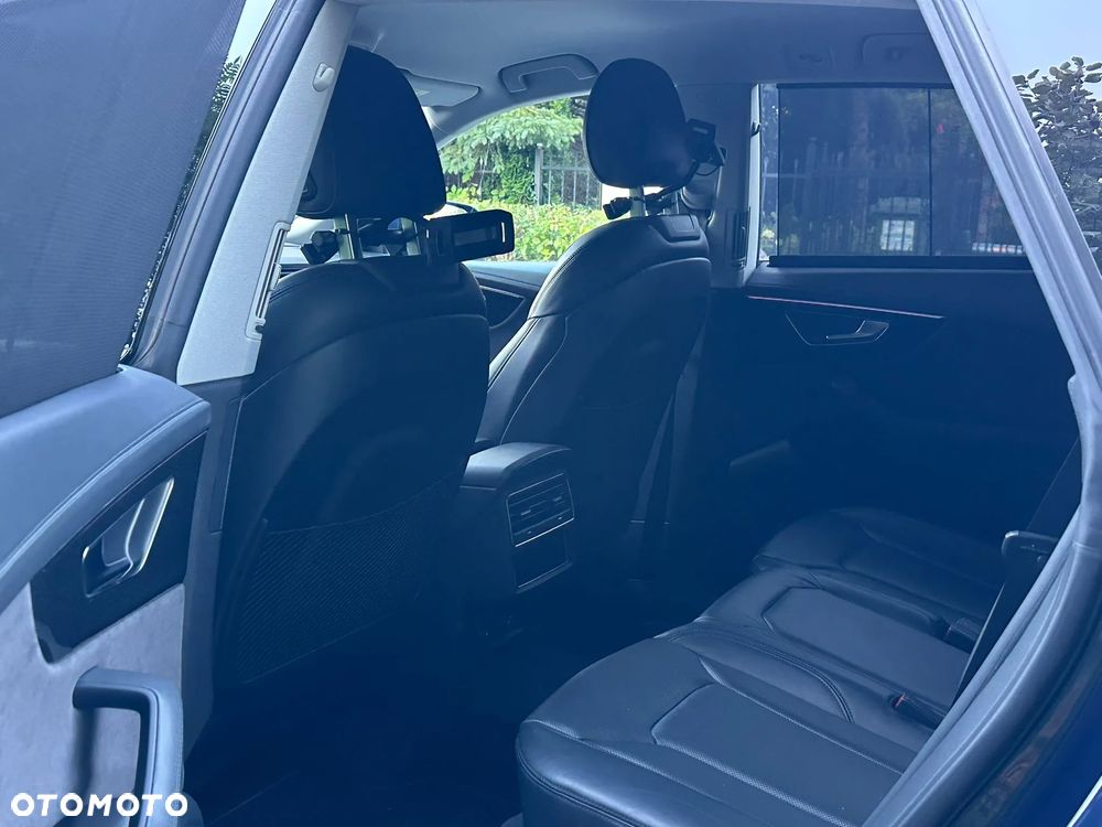 Audi Q8 - 6
