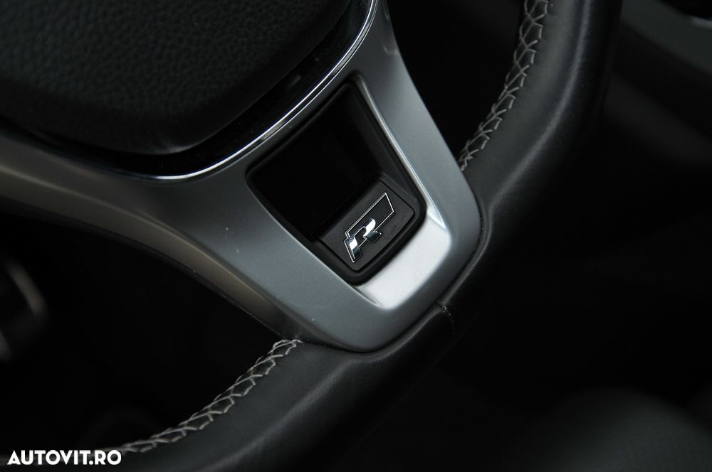 Volkswagen Touareg V6 TDI R-Style - 31