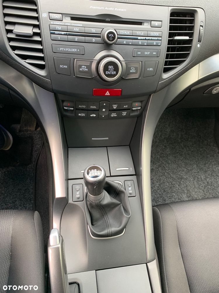 Honda Accord 2.0 Lifestyle - 18