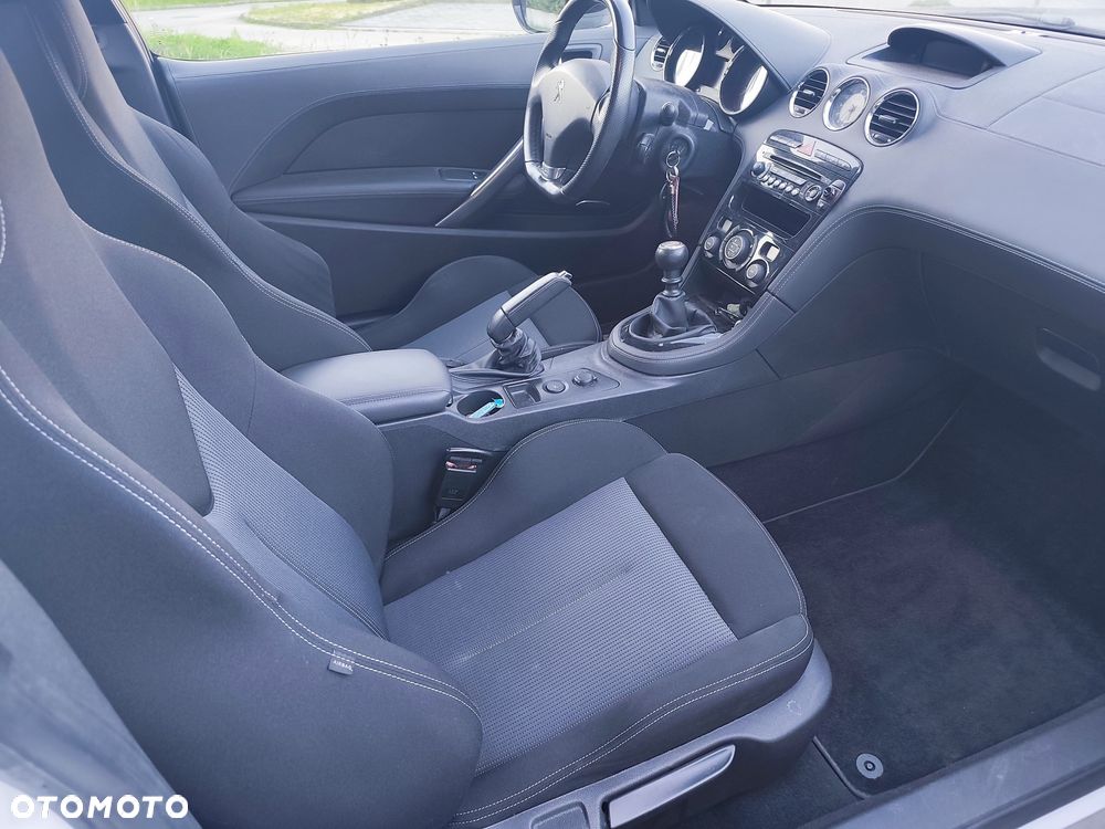 Peugeot RCZ 1.6 200 THP - 13
