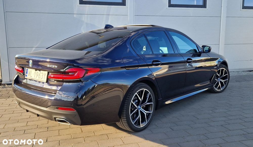 BMW Seria 5 545e xDrive M Sport sport - 3