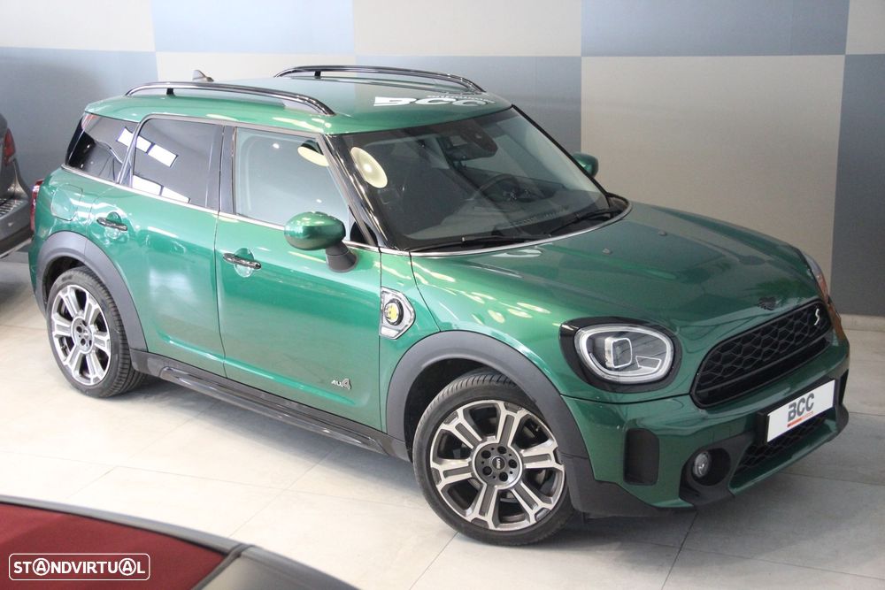 MINI Countryman Cooper SE ALL4 Yours Auto - 3