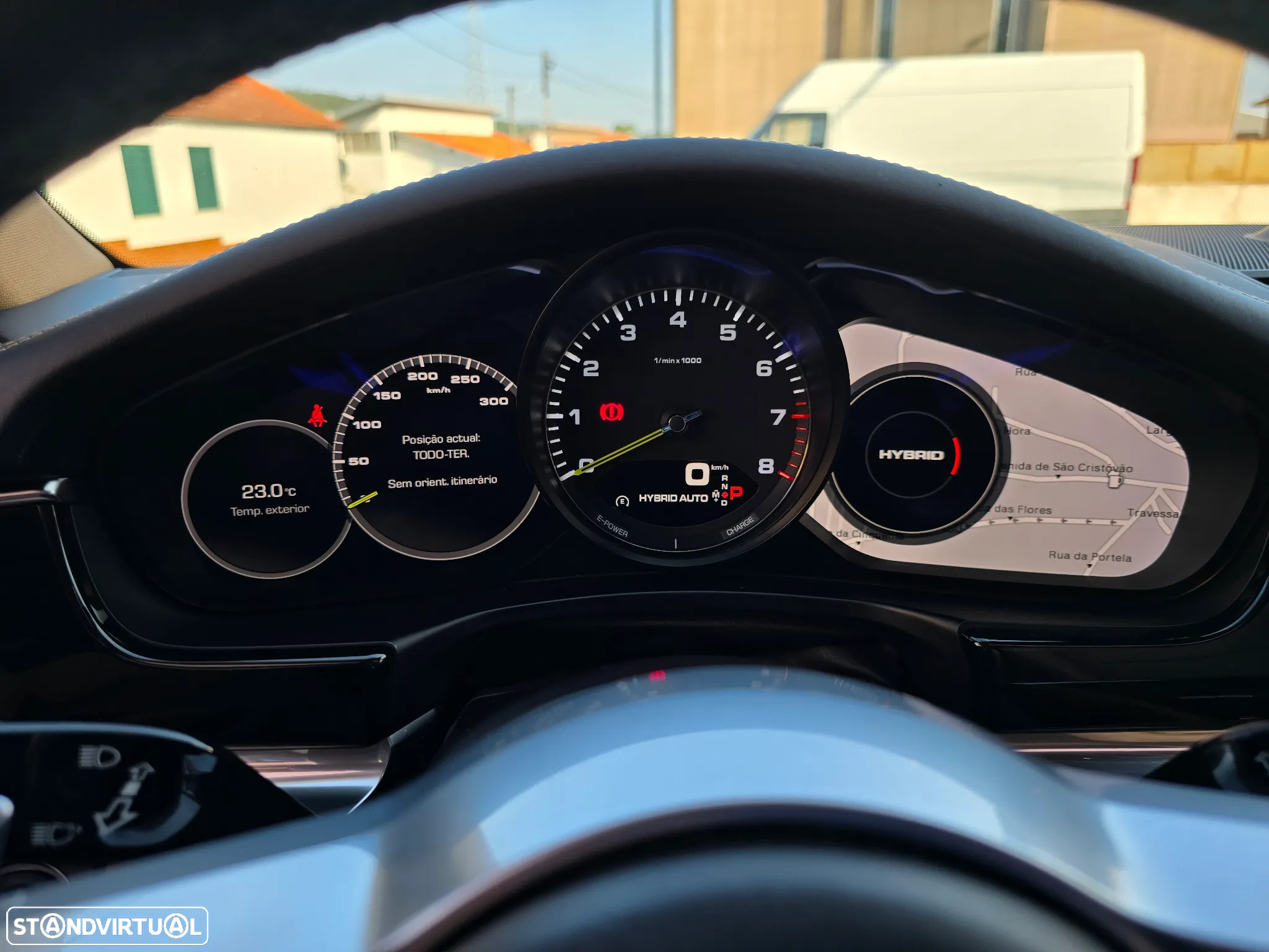 Porsche Panamera Sport Turismo 4 E-Hybrid - 12