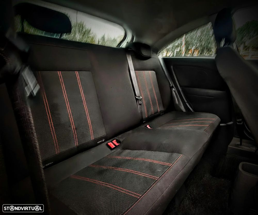 Opel Corsa 1.2 Black Edition 129g - 9