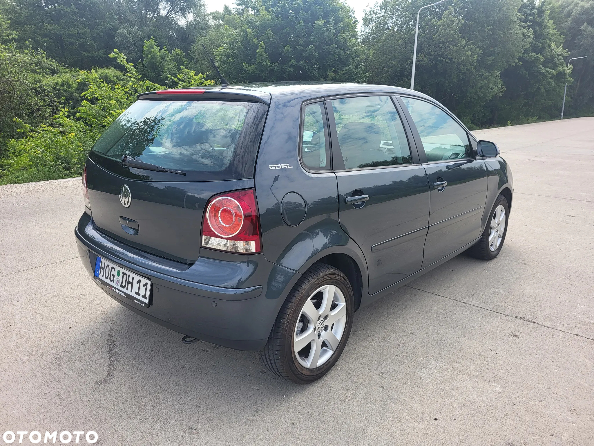 Volkswagen Polo - 5