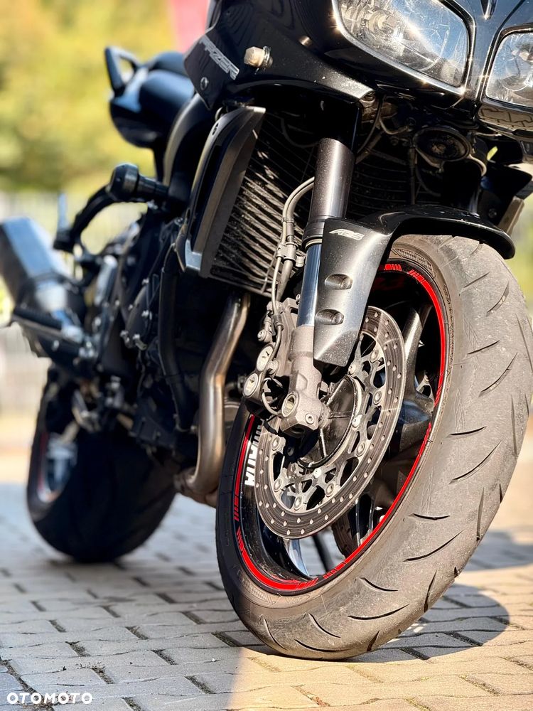 Yamaha FZ - 5