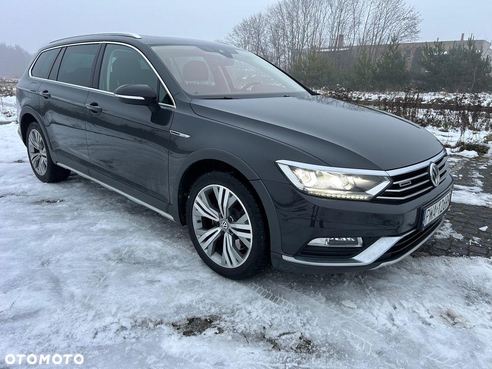 Volkswagen Passat 2.0 TDI SCR 4Motion DSG Alltrack - 5