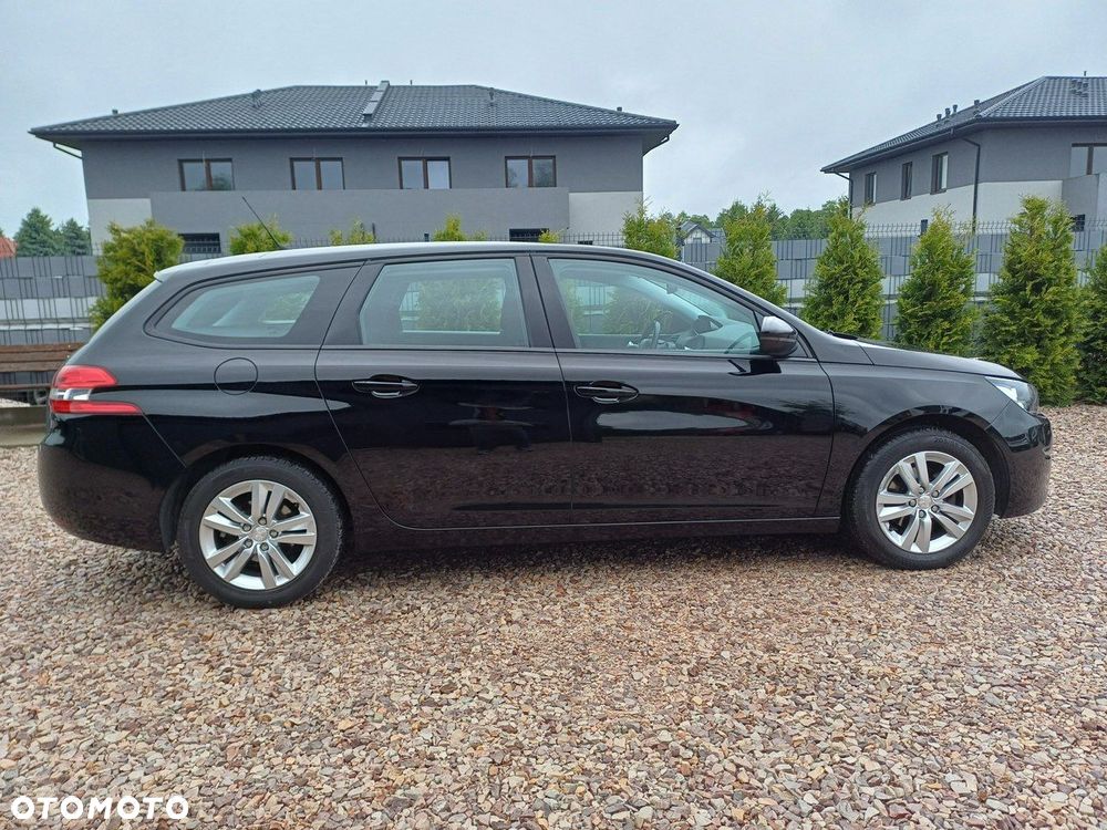 Peugeot 308 1.6 e-HDi Active S&S - 11