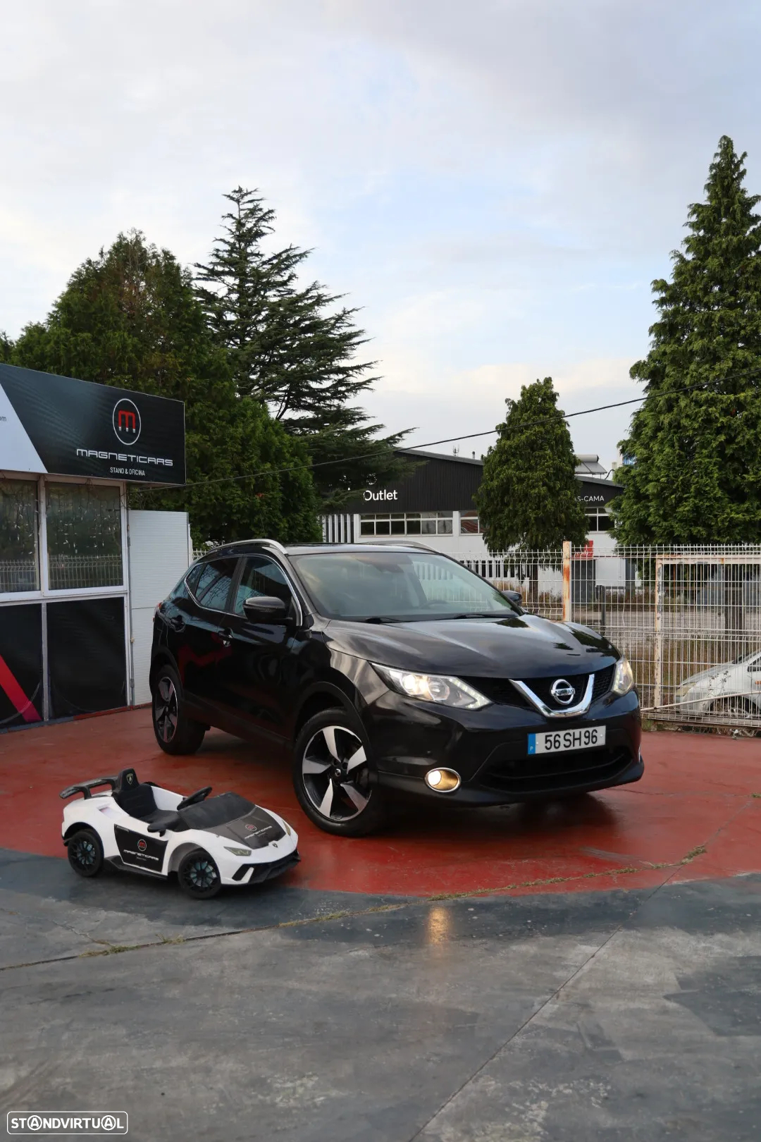 Nissan Qashqai 1.5 dCi N-Connecta 18 - 28