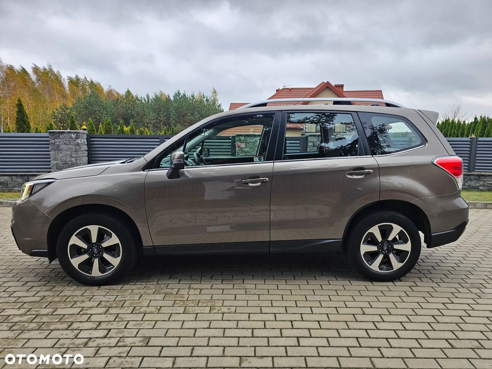 Subaru Forester 2.0 i Exclusive Lineartronic - 5