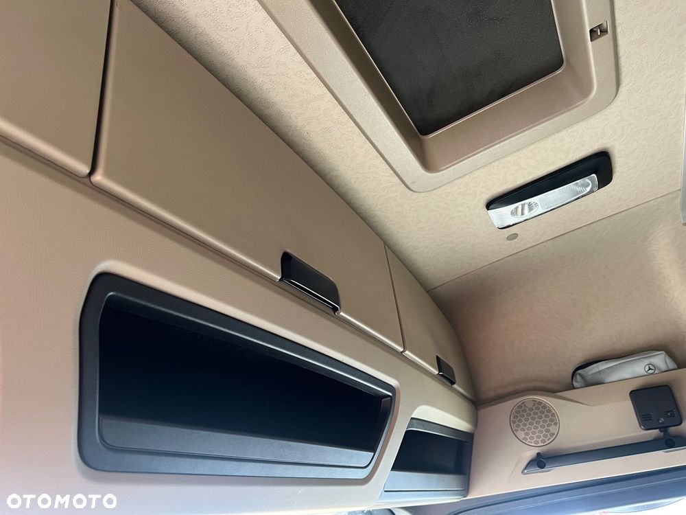 Mercedes-Benz ACTROS L poliftowy  pokontraktowy - 32