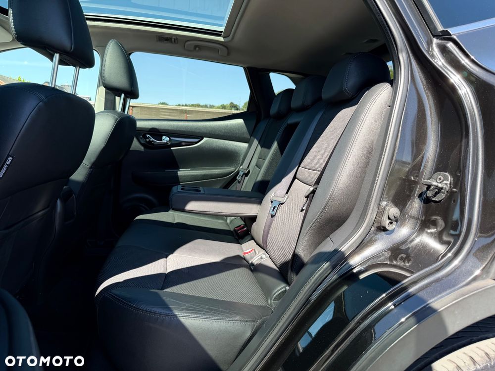 Nissan Qashqai 1.6 DCi Tekna Xtronic - 15