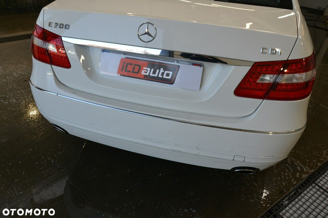 Mercedes-Benz Klasa E - 13