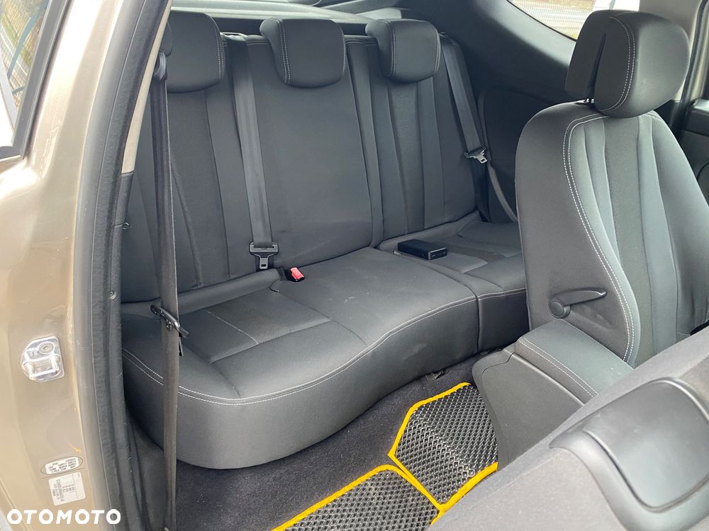 Renault Megane 1.6 16V Dynamique Euro5 - 28