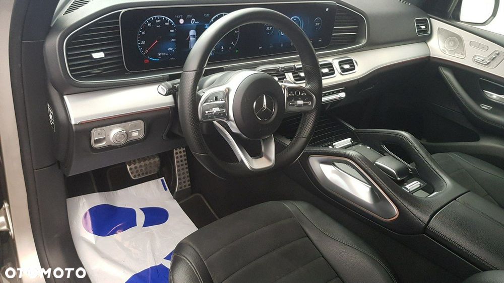 Mercedes-Benz GLE - 25