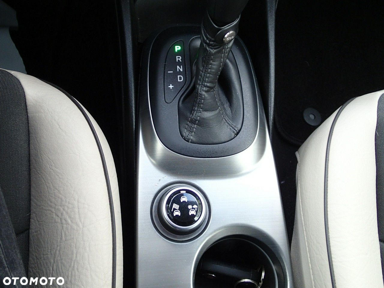 Fiat 500X 1.4 MultiAir Lounge DDCT - 21