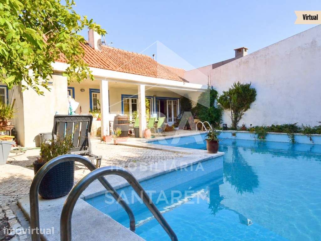 Moradia T4 com Piscina