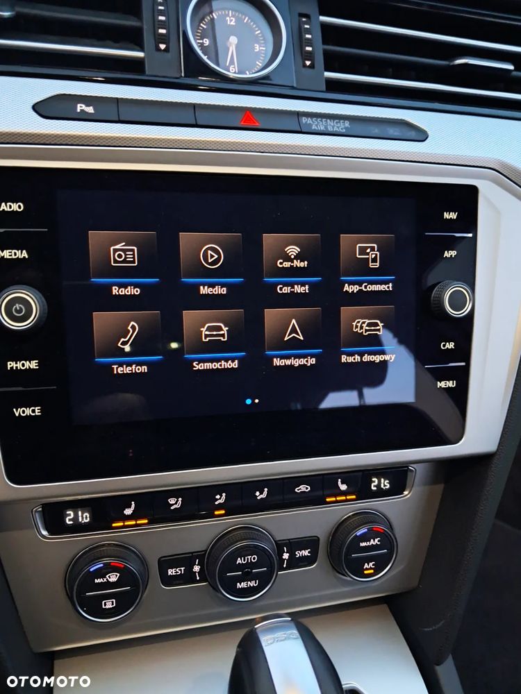 Volkswagen Passat 2.0 TDI BMT Comfortline DSG - 26