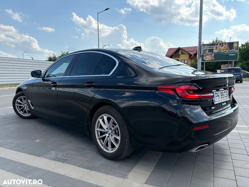 BMW Seria 5 520i AT MHEV - 6