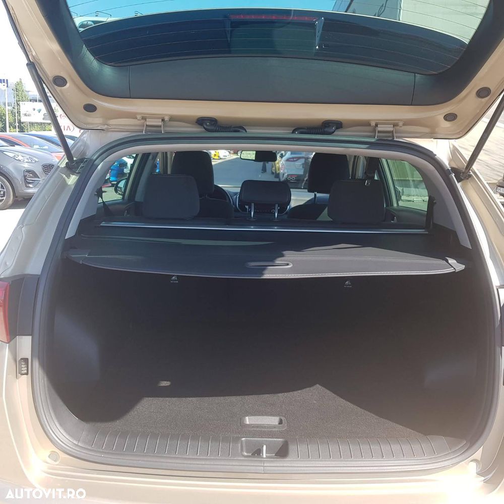 Kia Sportage 1.7 DSL 7DCT 4x2 Classic - 12