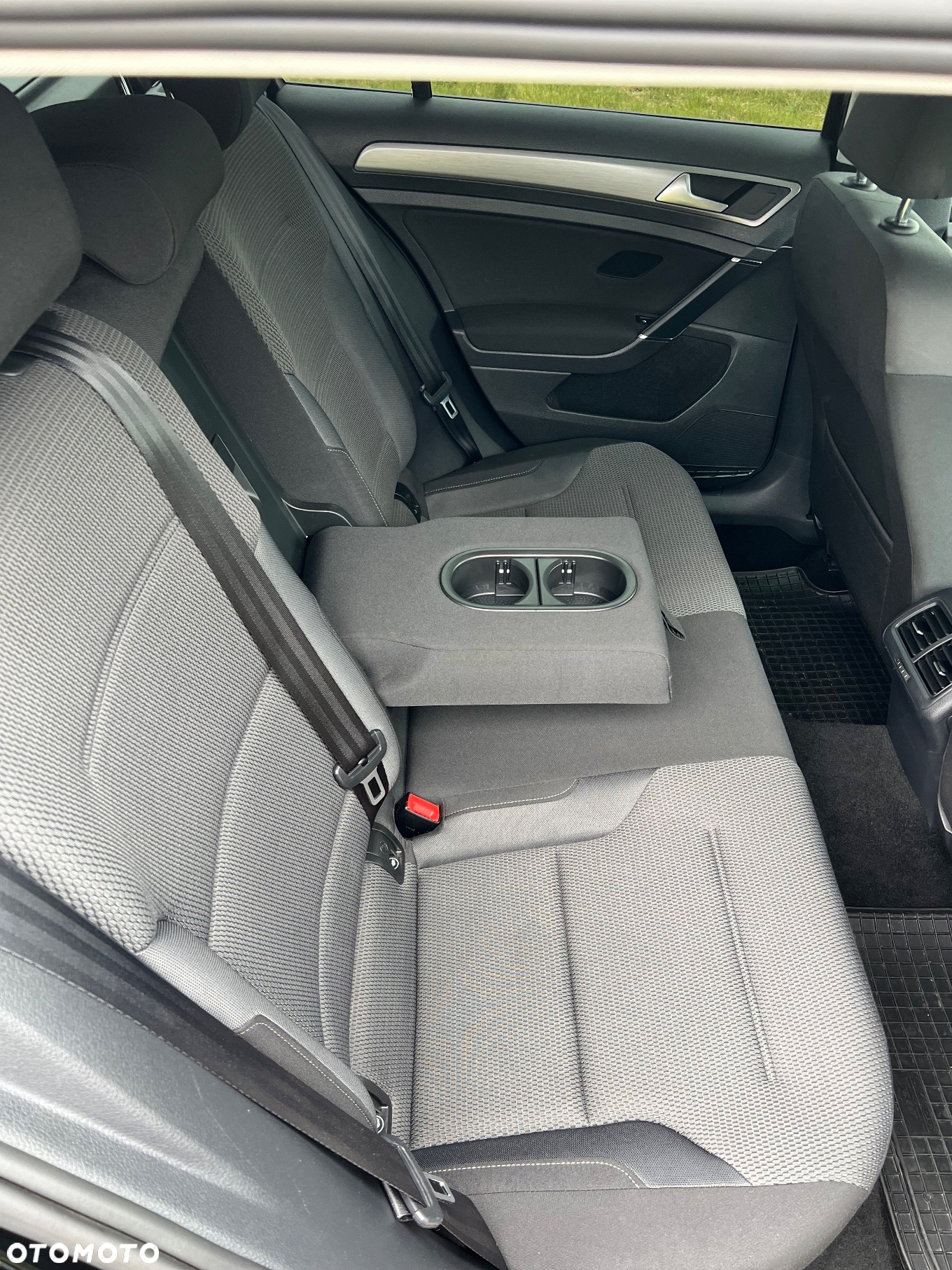 Volkswagen Golf VII 1.4 TSI BMT Comfortline DSG - 14