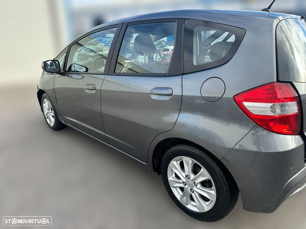 Honda Jazz III 1.3 100 cv de 2011 para peças - 6