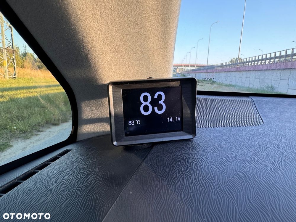 Toyota Prius+ 1.8 HSD Premium - 22