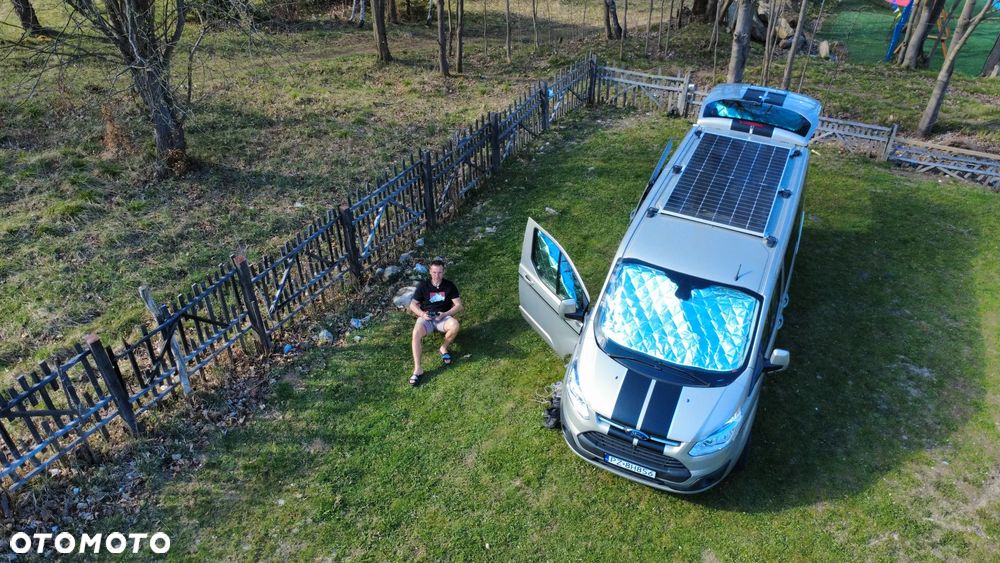 Ford Tourneo Custom - 2