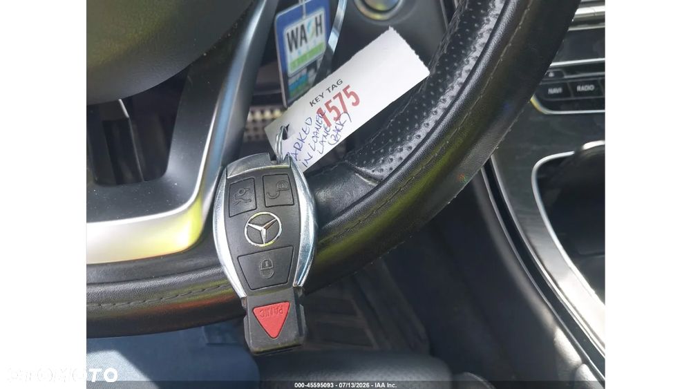 Mercedes-Benz Klasa C 300 9G-TRONIC AMG Line - 12