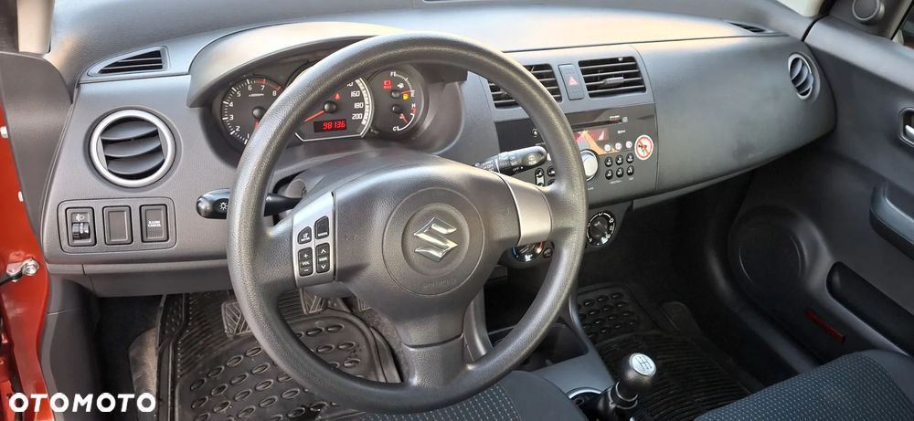 Suzuki Swift 1.5 Comfort - 12