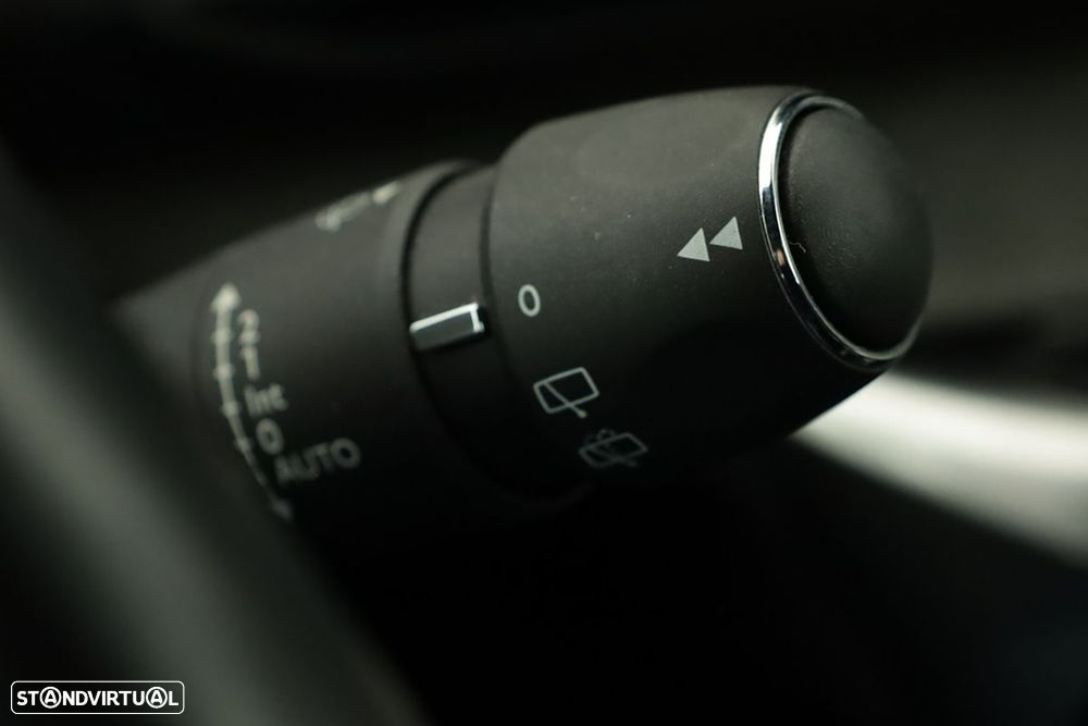 Peugeot 3008 1.2 PureTech GT EAT8 - 19
