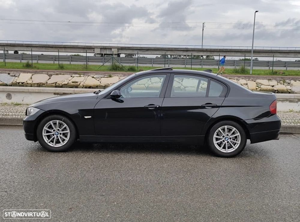 BMW 320 d - 1