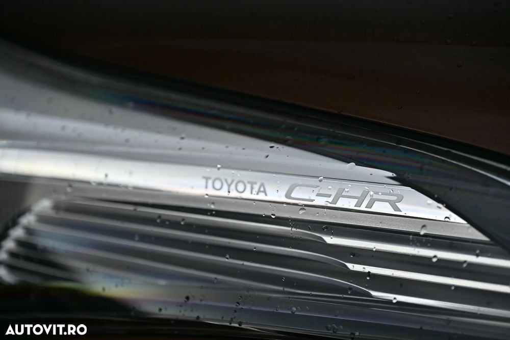 Toyota C-HR Business-Edition - 25
