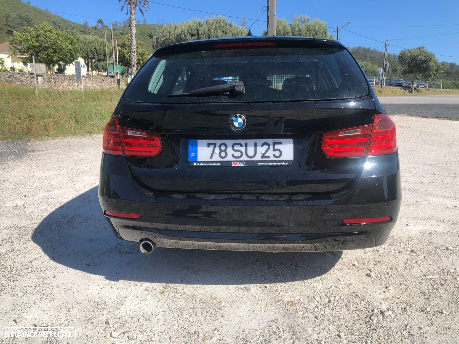 BMW 318 d Touring Auto Exclusive - 8