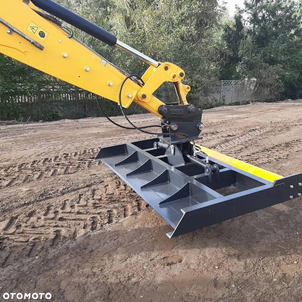 Niwelator / łata niwelacyjna hydrauliczna do koparko-ładowarek - 4