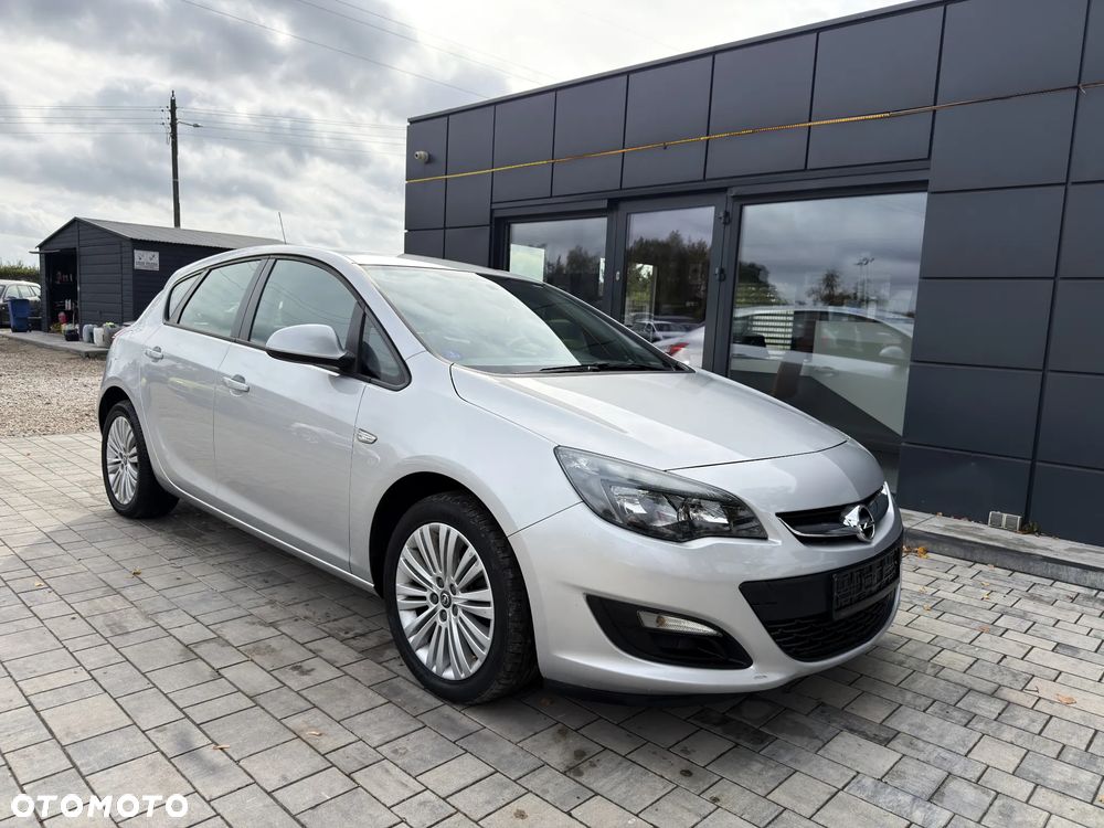 Opel Astra 1.6 Cosmo - 12