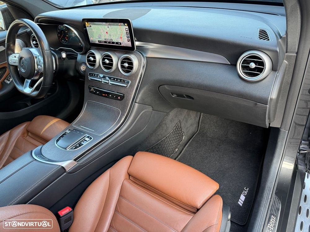 Mercedes-Benz GLC 300 e Coupé 4Matic - 12