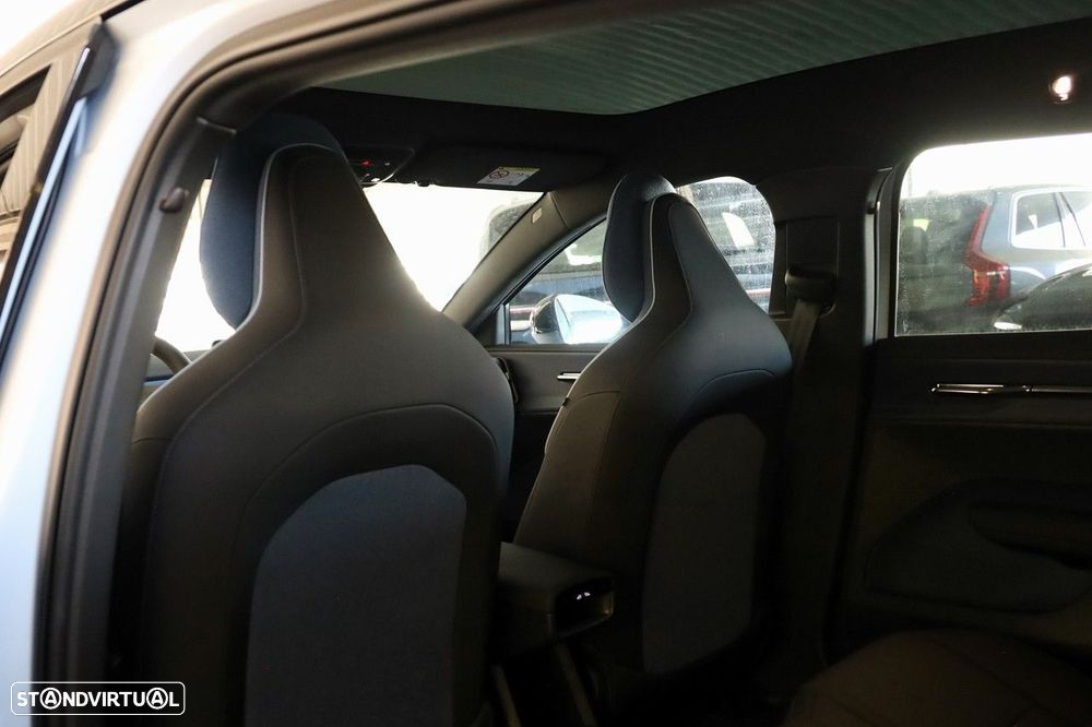 Volvo EX30 69 kWh Twin Motor Ultra - 14