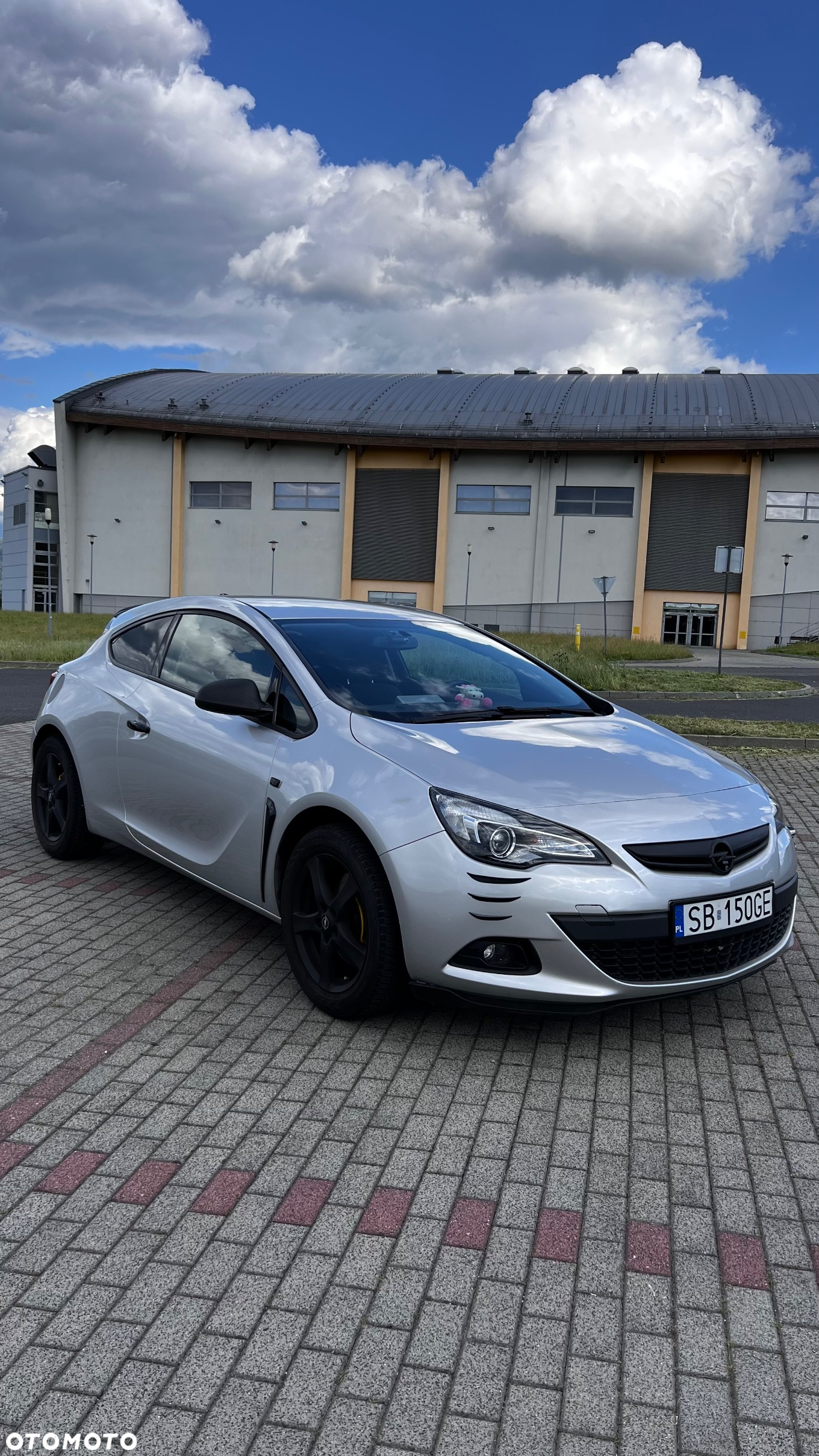 Opel Astra IV GTC 1.4 T Enjoy S&S - 2