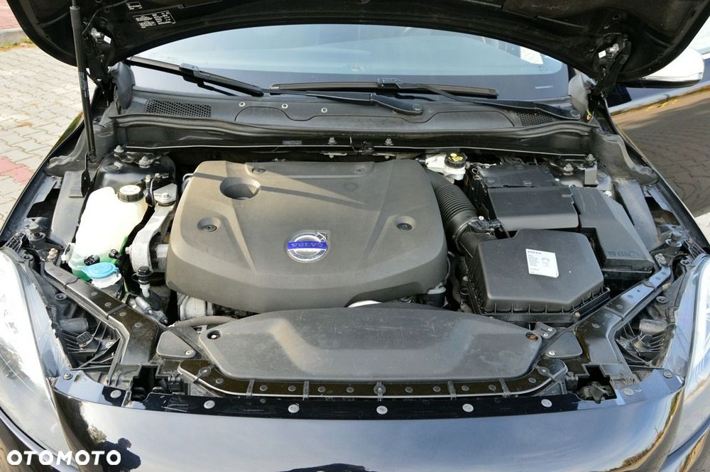 Volvo V40 D4 RDesign - 38
