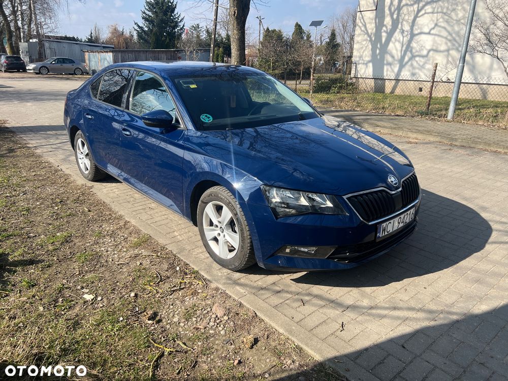 Skoda Superb 2.0 TDI Active - 3